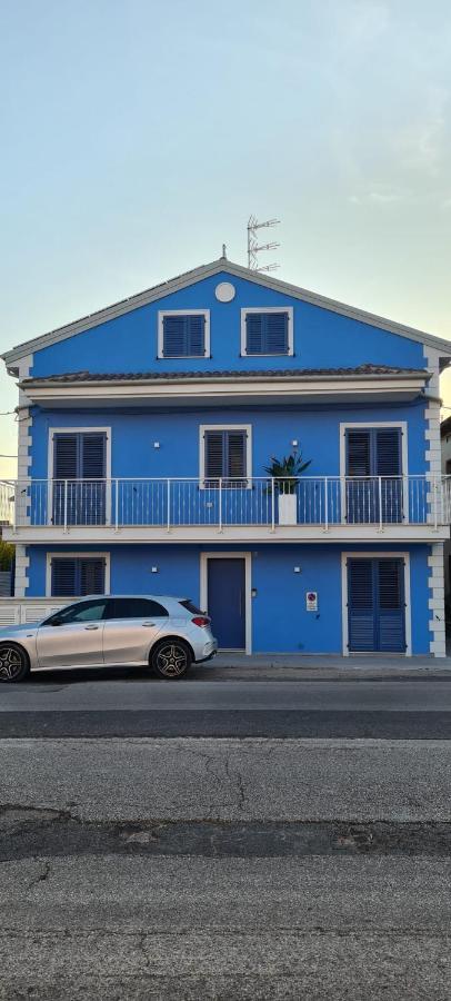 Eco-House Da Franco Hotel Civitanova Marche Kültér fotó